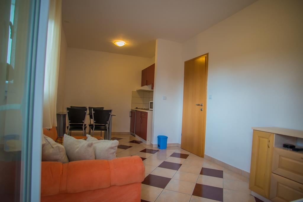 Apartments Nina Promajna Ngoại thất bức ảnh